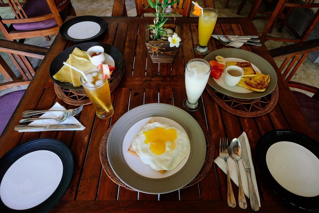 Ellies Hotel Nusa Dua  Kültér fotó