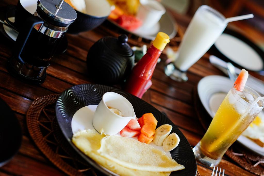 Ellies Hotel Nusa Dua  Kültér fotó