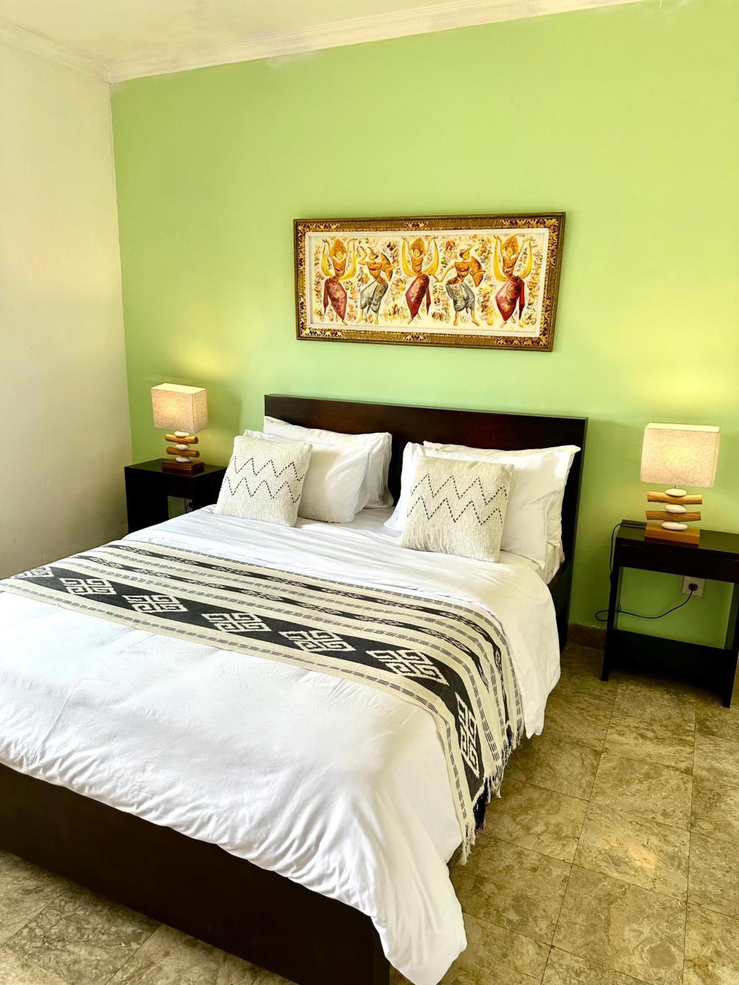 Ellies Hotel Nusa Dua  Kültér fotó