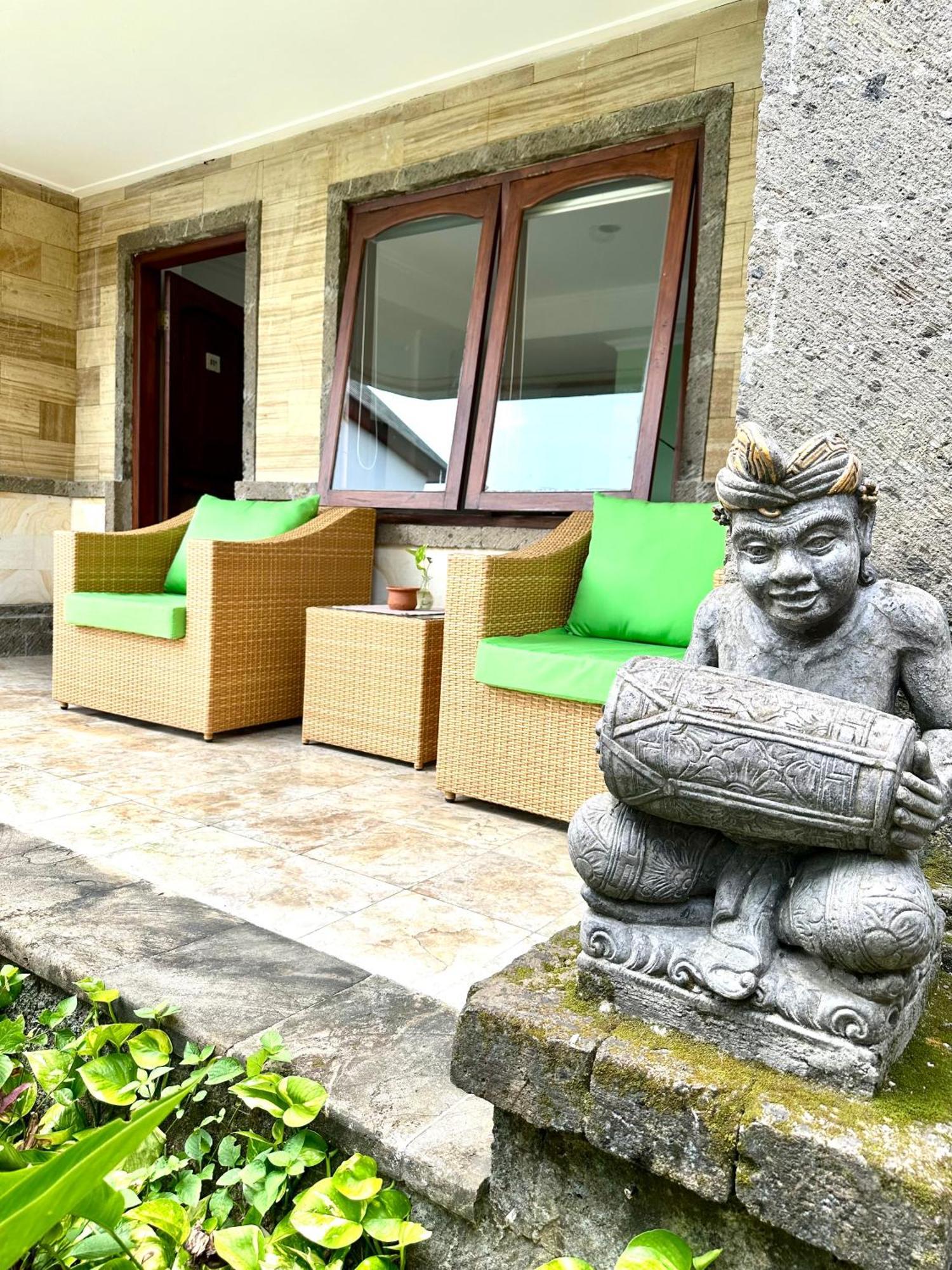 Ellies Hotel Nusa Dua  Kültér fotó