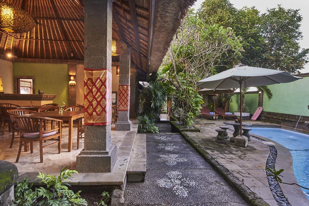 Ellies Hotel Nusa Dua  Kültér fotó