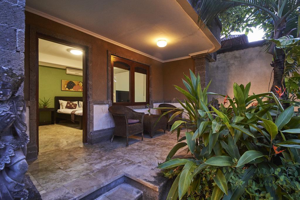 Ellies Hotel Nusa Dua  Kültér fotó
