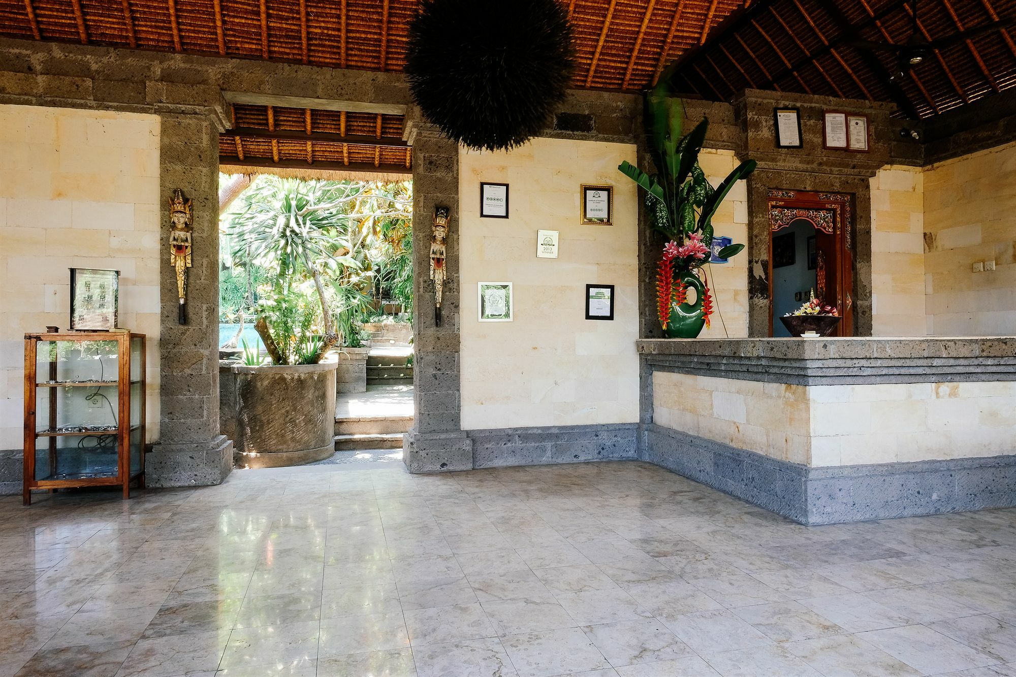 Ellies Hotel Nusa Dua  Kültér fotó